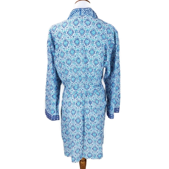 Oscar de la Renta Gauzy Cotton Blue and White Wrap Floral Asia Robe Size Large. - Picture 4 of 15